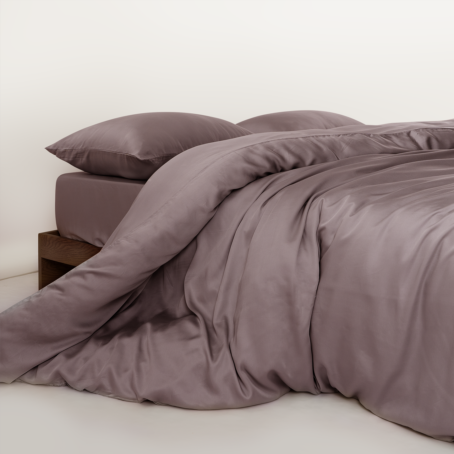 FURRFREE Bamboo Duvet Cover - Pet Hair Repellent for Dogs/Cats Family
