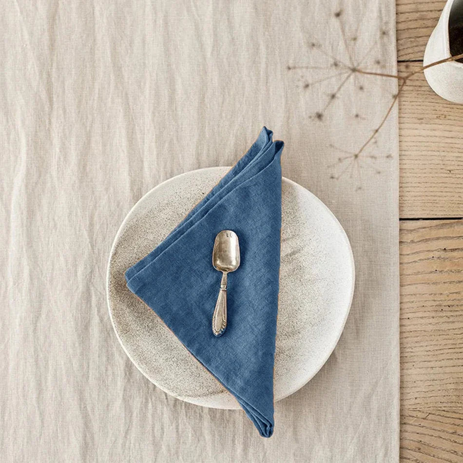 Set of 4 Cloth Napkins 100% Pure Linen 16x16Inch Hemmed Dinner Napkins Easy Care Machine Washable for Christmas Wedding Party
