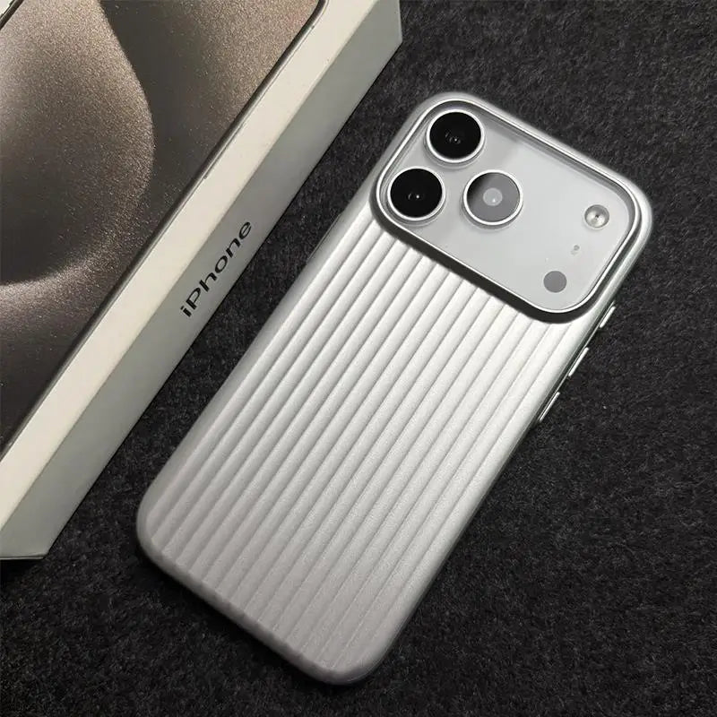 For iphone 17 16 Pro Max 17 Pro Case Hard Titanium Glossy Corrugated Stripe Anti-Fingerprint Back Cover For iphone 17 Pro Shell
