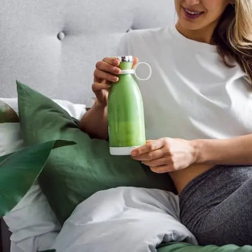 Kabelloser Smoothie-Mixer to go – USB-Akku, 6 Edelstahl-Klingen, BPA-frei